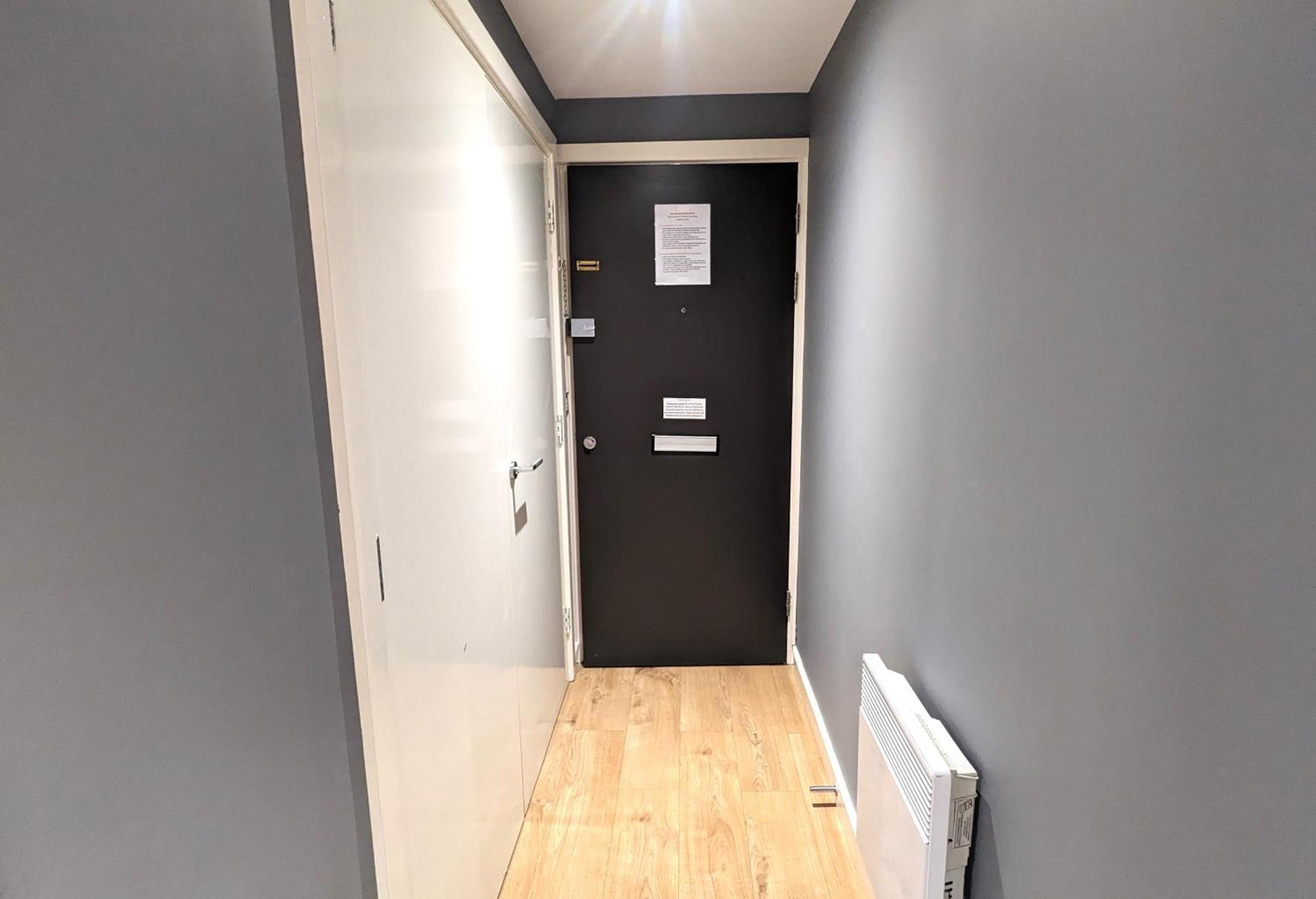 Stunning Modern Coventry City Centre Apartment ภายนอก รูปภาพ
