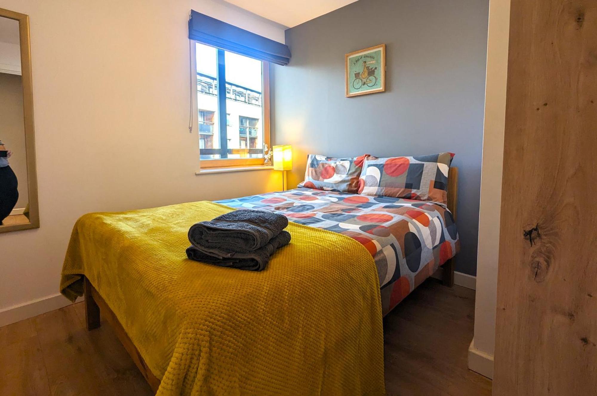 Stunning Modern Coventry City Centre Apartment ภายนอก รูปภาพ